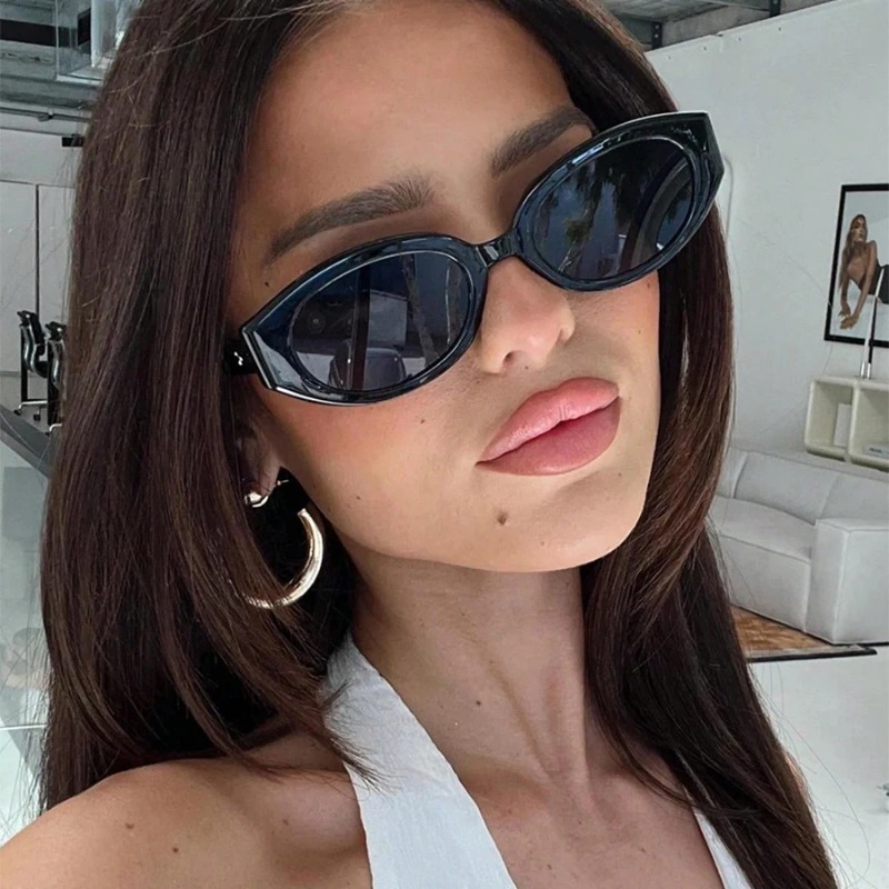 Women Fashion Glasses - نظارات شمسية نسائية عتيقة الطراز بعدسات
