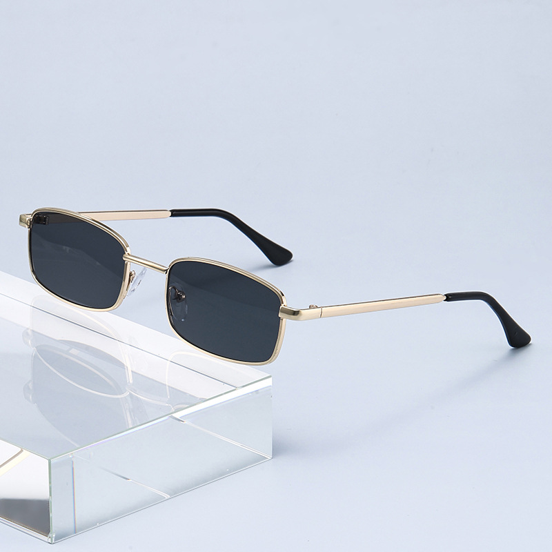 نظارات شمسية عصرية بتصميم بانك - مراجعة Women Fashion Glasses وسعره