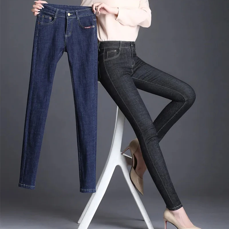 جينز نسائي كلاسيكي بقصة مستقيم - مراجعة Mom Jeans Women وسعره