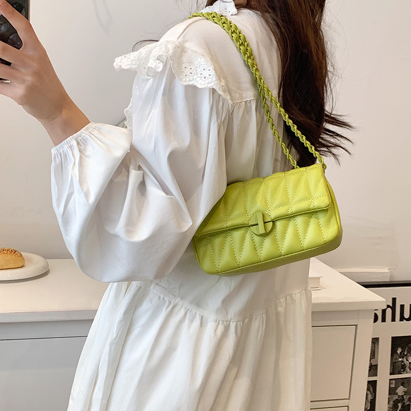 حقائب كروس بخيوط مطرزة للنساء  - مراجعة Women'S Fashion Boutique وسعره