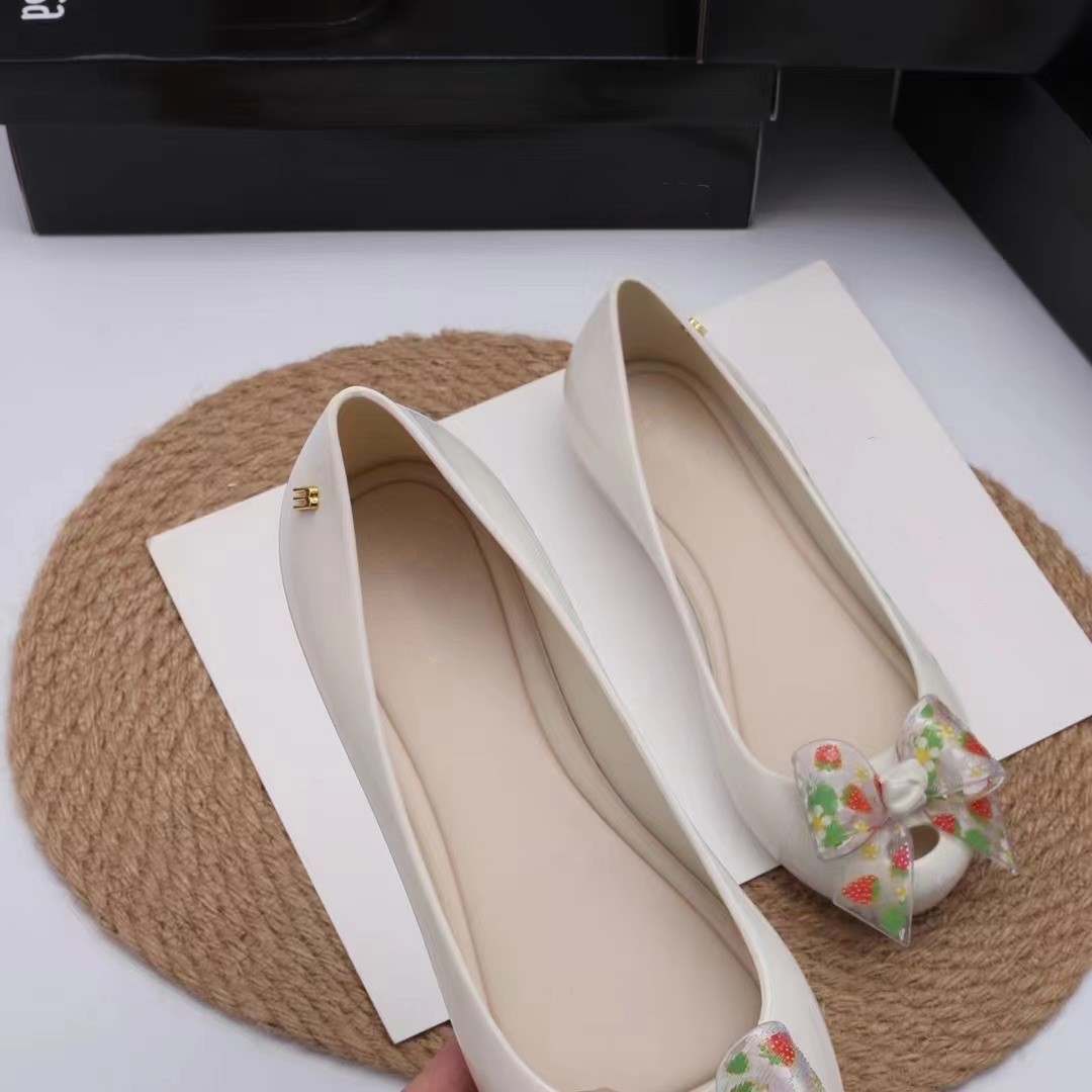 جديد الأصلي السيدات أزياء البر - مراجعة Women Fashion Brand Logo وسعره
