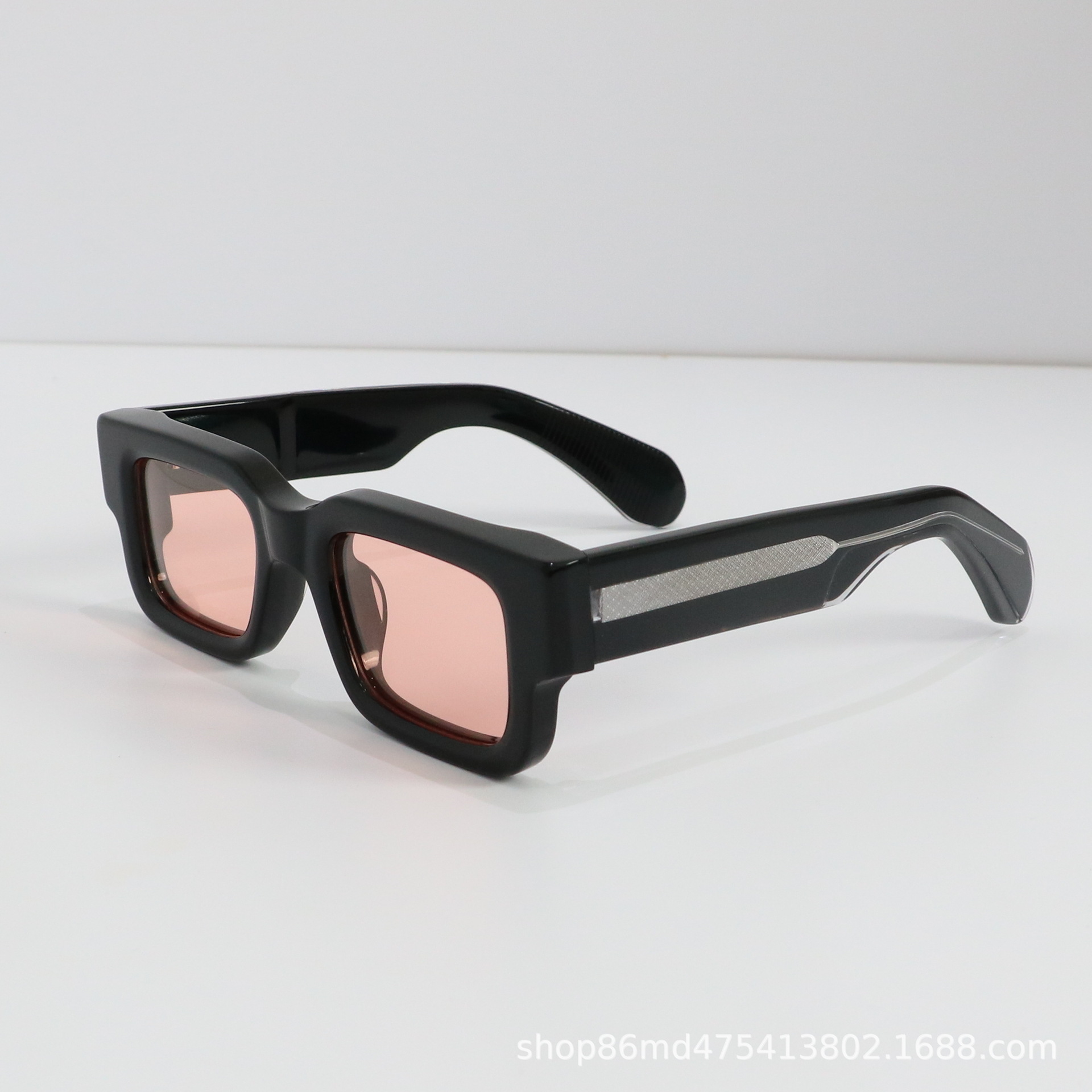 نظارات شمسية جديدة 2026 بتصميم - مراجعة Women Fashion Glasses وسعره