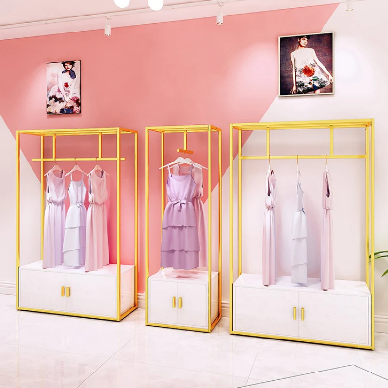 رفوف عرض معدنية مخصصة لمتاجر ا - مراجعة Women'S Fashion Boutique وسعره