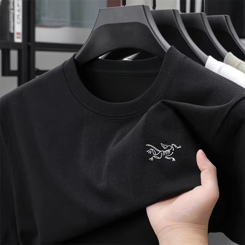 تي شيرت أبيض كلاسيكي بشعار هيك - مراجعة Women Fashion Brand Logo وسعره