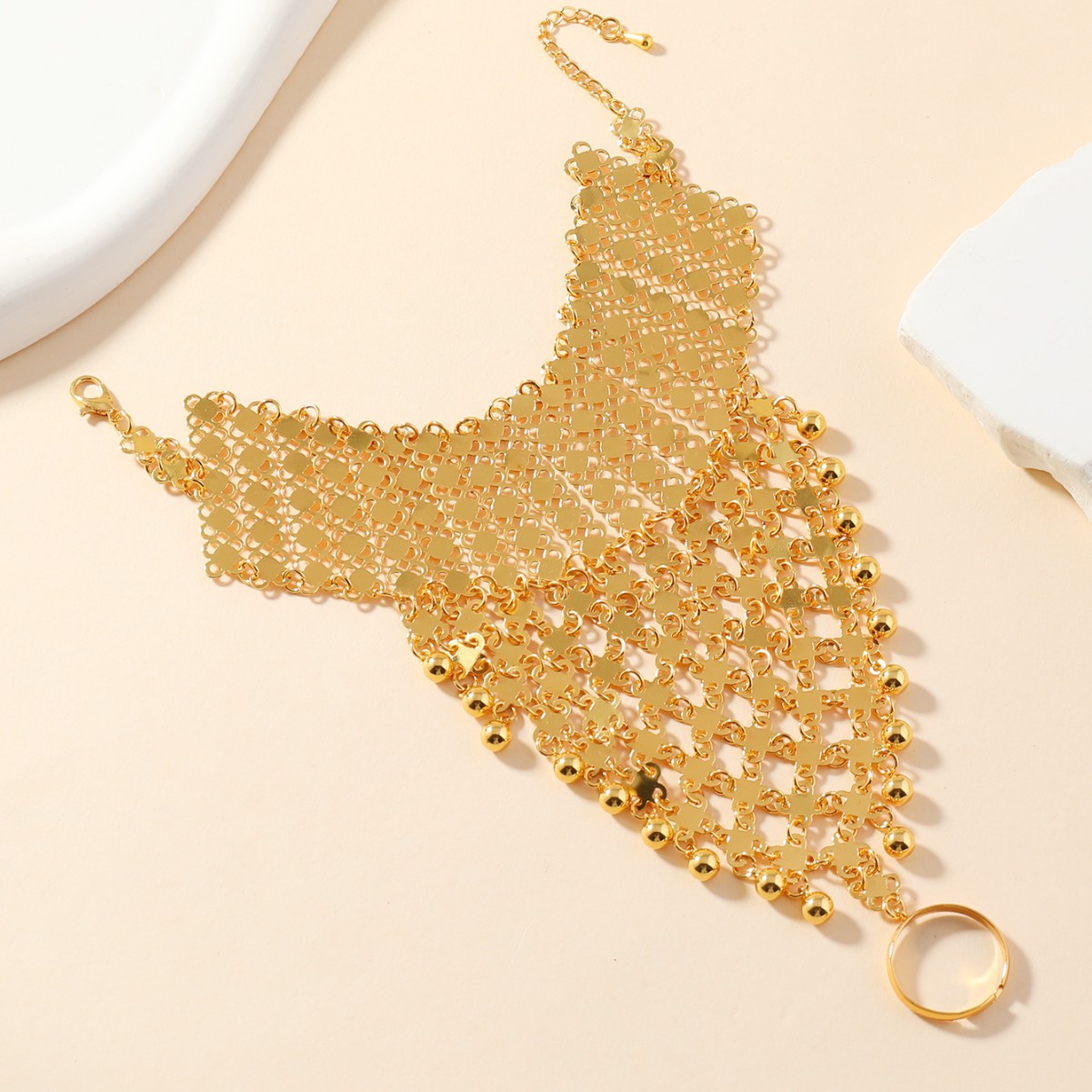 طقم مجوهرات دبي الجديد والعصري - مراجعة Women'S Fashion Rings Gold وسعره